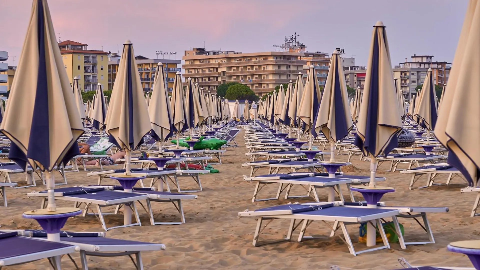 Flat 100M From The Beach With Sunny Terrace Bibione